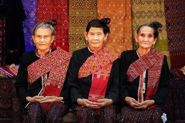 ภูไทบ้านหนองข่าป่าหวาย