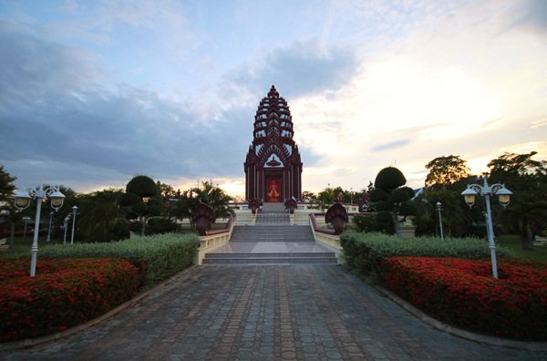 ศาลหลักเมืองประจวบคีรีขันธ์ 