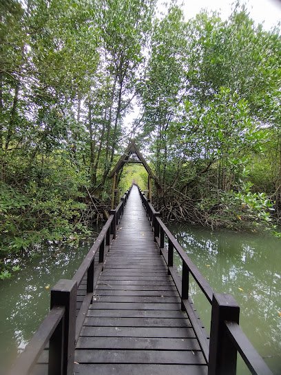 สะพานไม้ใผ่แม่รำพึง