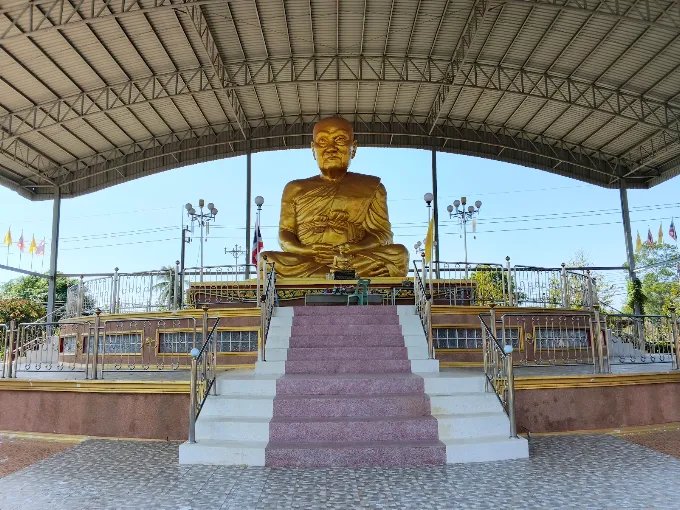 วัดหนองประเทือง