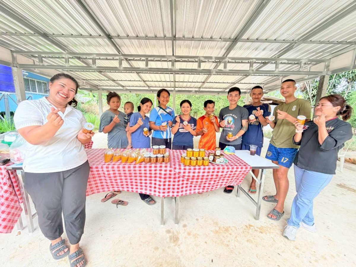 ศูนย์การเรียนชุมชนชาวไทยภูเขา "แม่ฟ้าหลวง" บ้านแพรกตะคร้อ