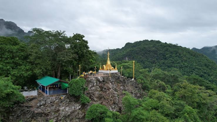 พระธาตุเจดีย์มอญทุ่งก้างย่าง