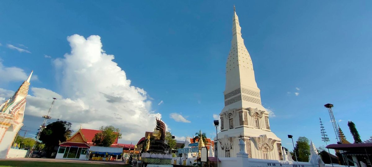 วัดพระธาตุท่าอุเทน