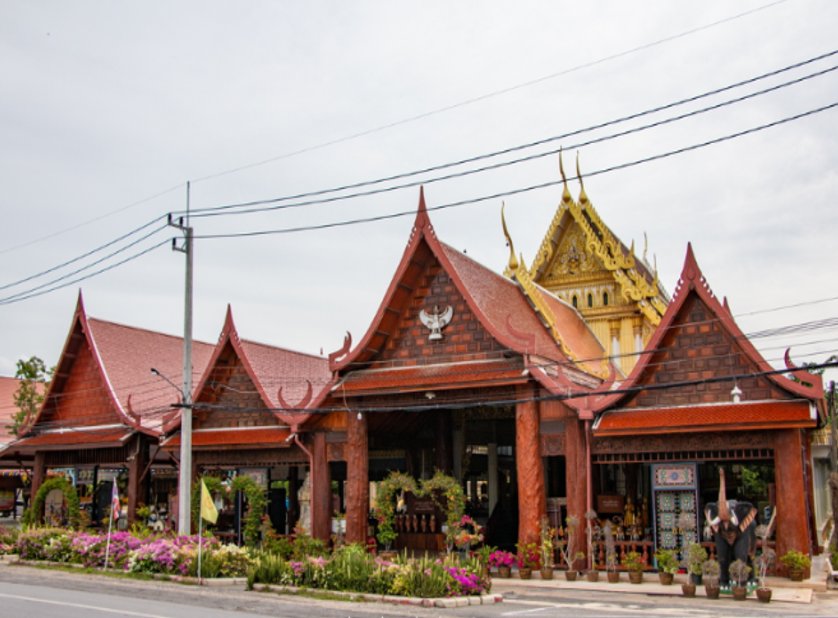 วัดตะคร้ำเอน