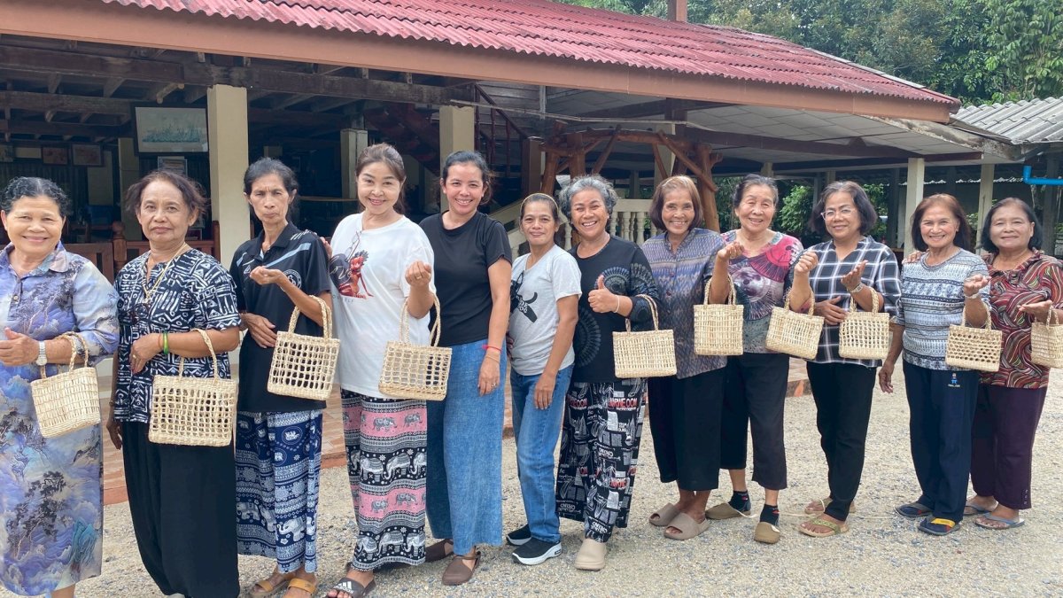 นวัตกรรม "กล้วยสร้างอาชีพ พลิกวิถีชุมชนด้วยเศรษฐกิจพอเพียง"