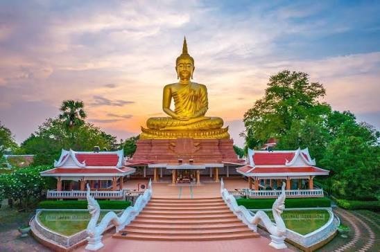 พระใหญ่เขื่องใน พุทธสถานครองราชย์ 60 ปี จ.อุบลราชธานี