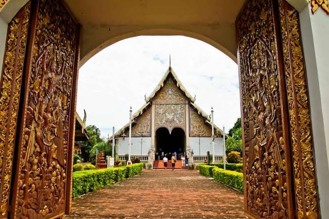 วัดพระธาตุจอมปิง