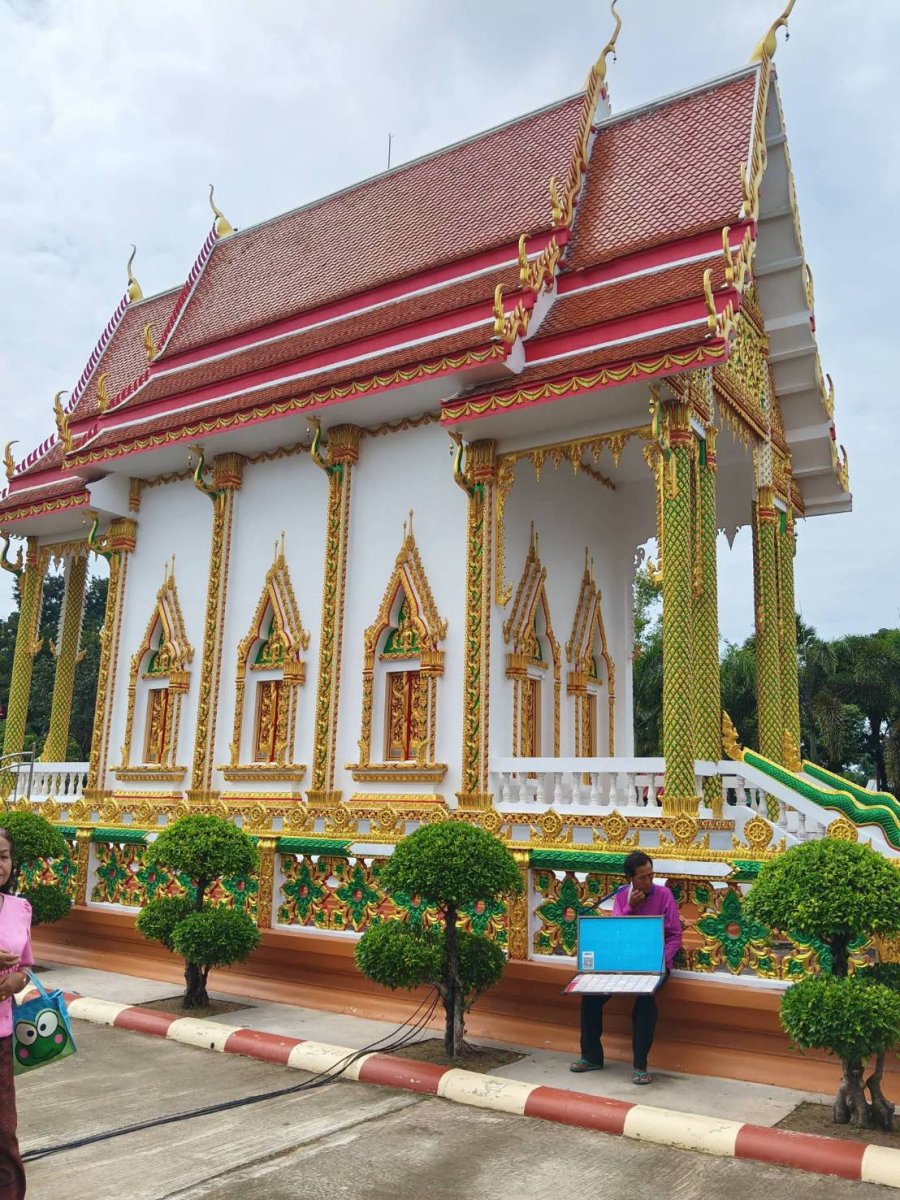 วัดบ้านโคกเพ็ก ตำบลโนนเพ็ก อำเภอพยุห์ จังหวัดศรีสะเกษ