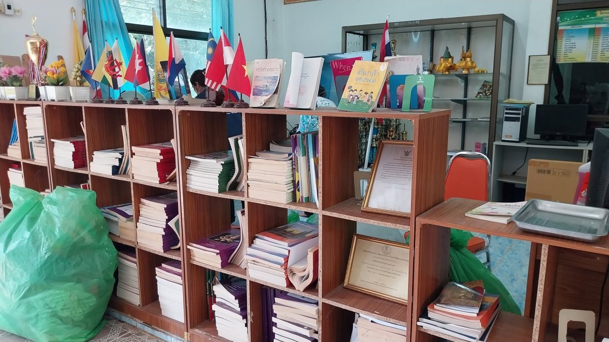 บ้านหนังสือชุมชนโรงพยาบาลส่งเสริมสุขภาพตำบลกระแชง