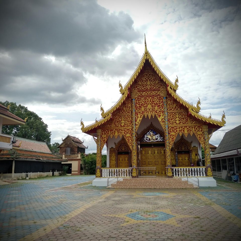 วัดจำลอง 