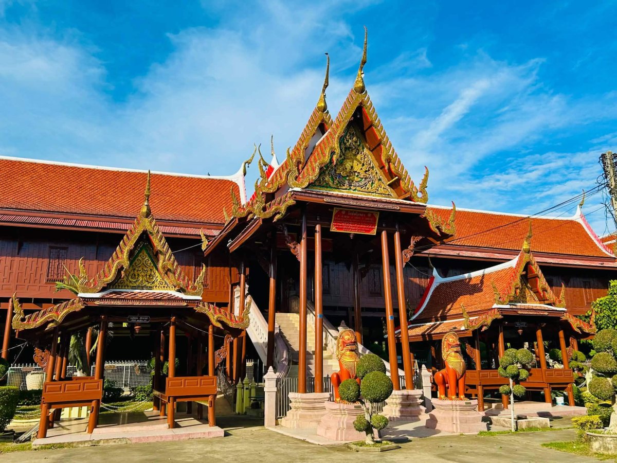 วัดบันไดทอง