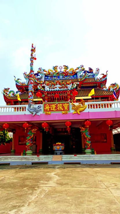 กวนอิมธรรมสถาน หนองแขม