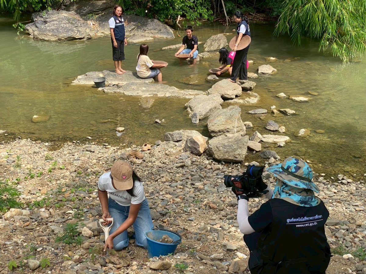 ห้องเรียนริมรั้ว ETV