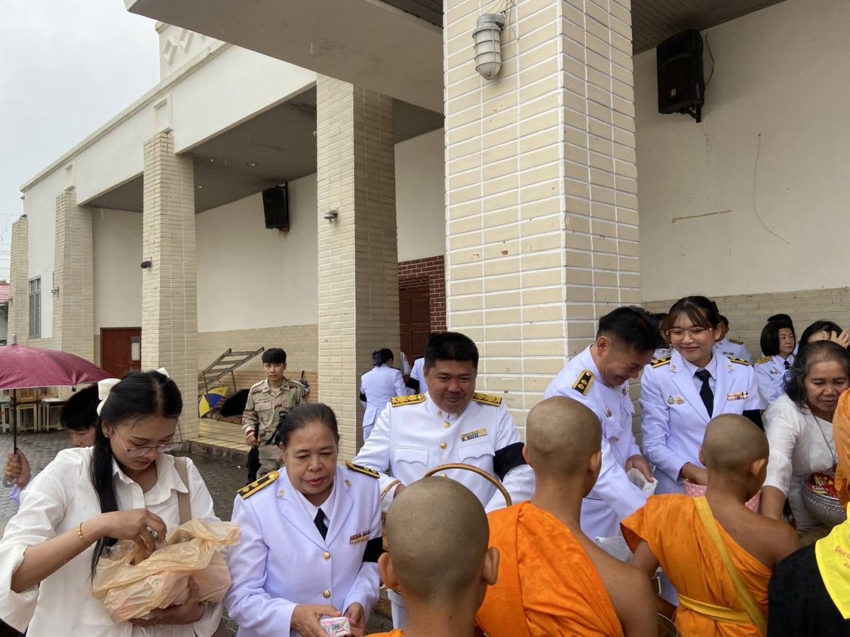 วันเข้าพรรษา
