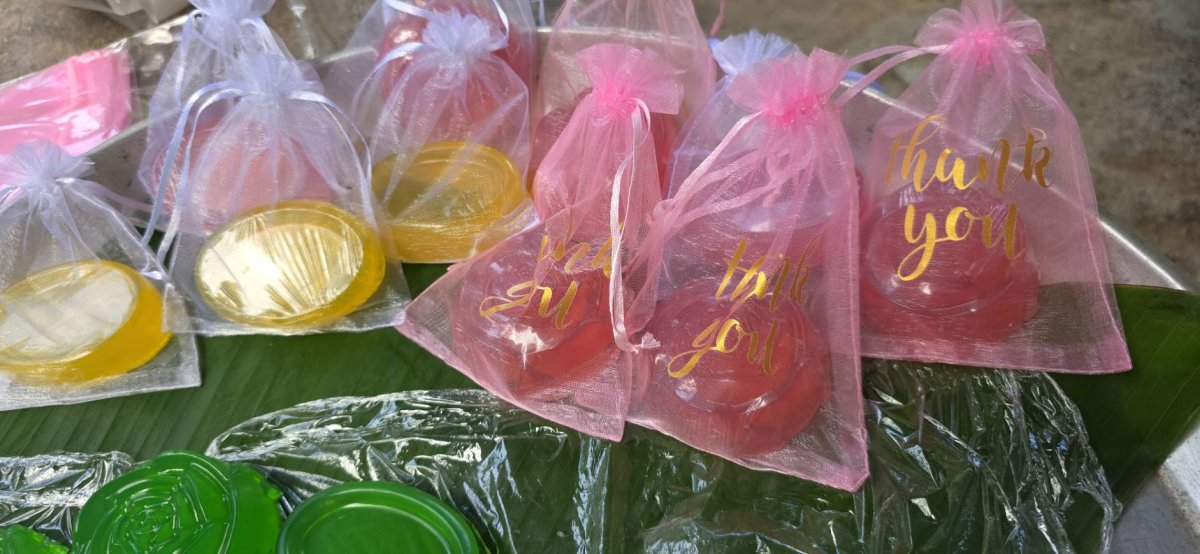 การทำสบู่น้ำผึ้งชันโรง