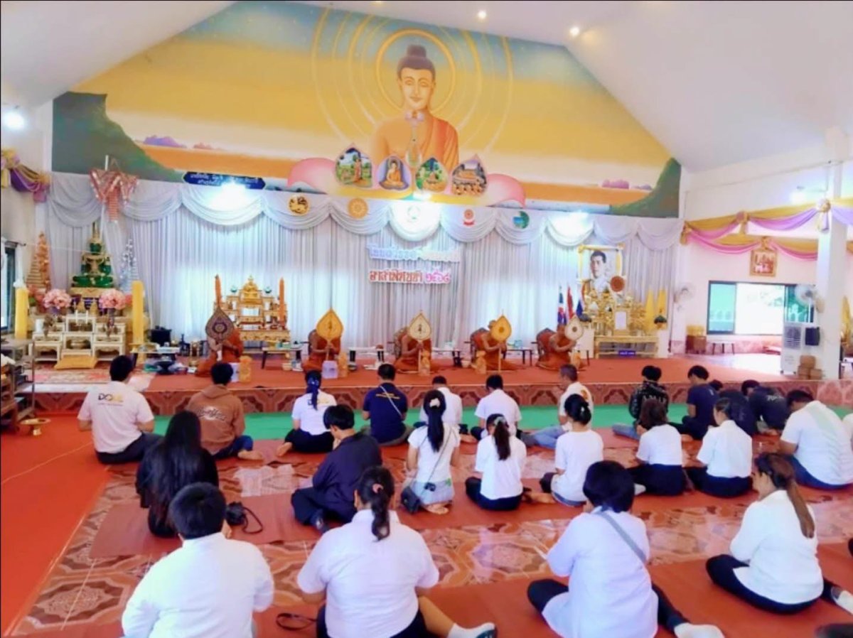 ทำบุญวันเข้าพรรษา