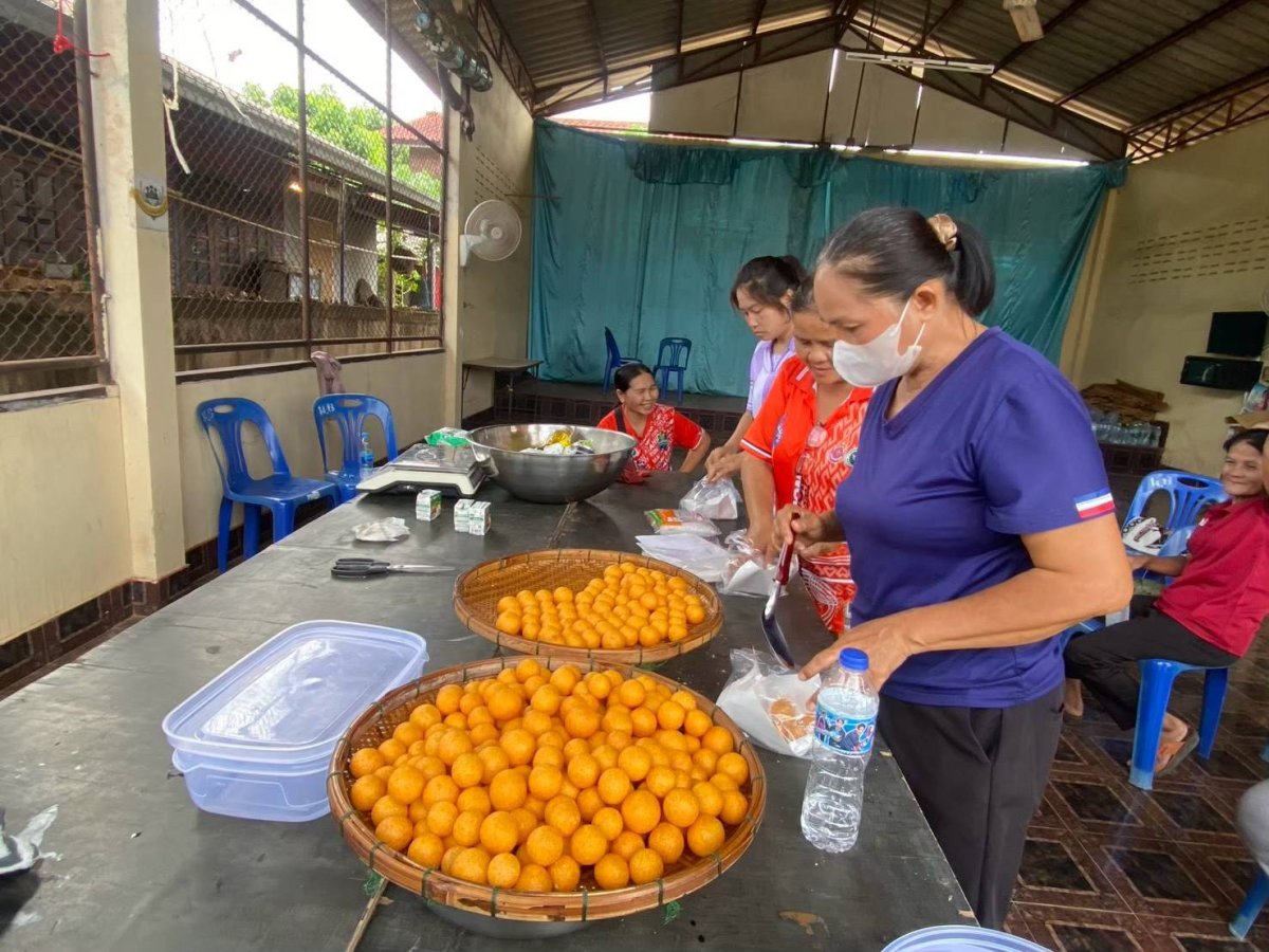 โครงการศูนย์ฝึกอาชีพชุมชน หลักสูตรการทำขนมไข่เต่า