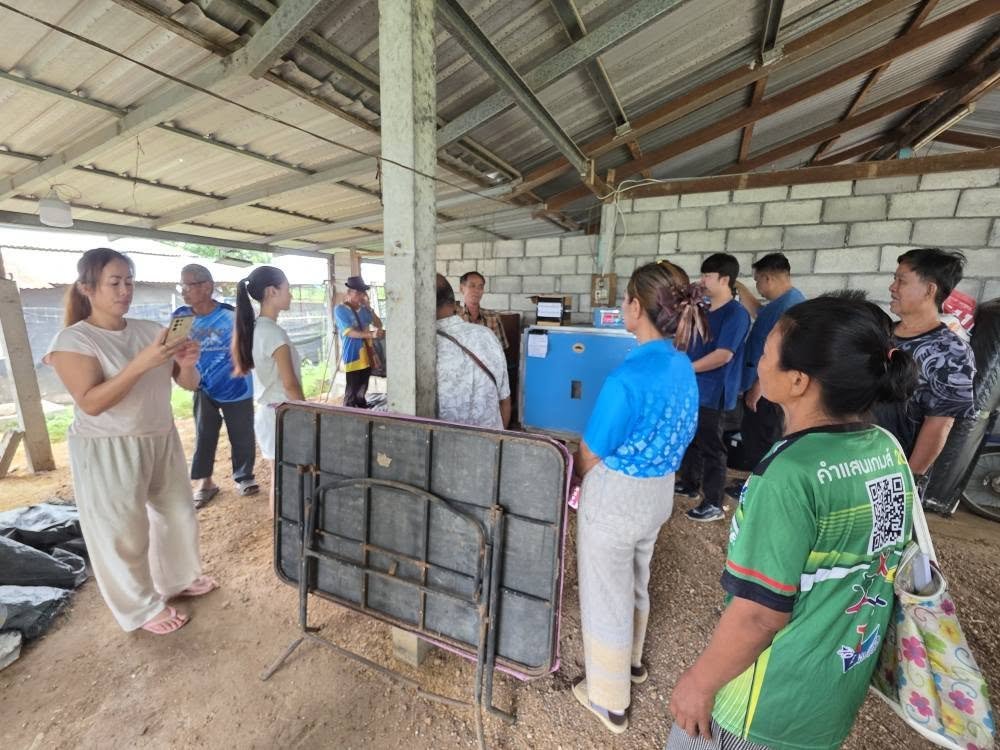 โครงการ การเรียนรู้ตามหลักปรัชญาของเศรษฐกิจพอเพียง "หลักสูตรมีอยู่มีกินด้วยหลักปรัชญาของเศรษฐกิจพอเพียง" โดยมีประชาชนและกลุ่มเป้าหมายในพื้นที่เข้าร่วมกิจกรรมจำนวน 20 คน 💡✨